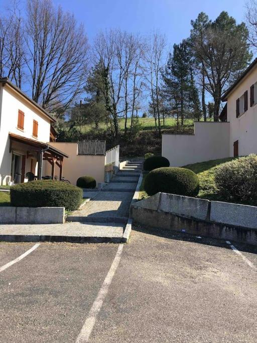 Sarlat, Apptmt T3 Residence Clim Piscine Parking Ngoại thất bức ảnh