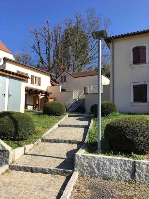 Sarlat, Apptmt T3 Residence Clim Piscine Parking Ngoại thất bức ảnh